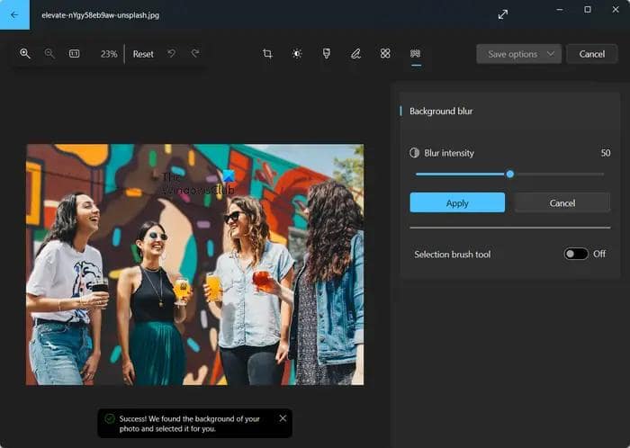 blur image offline using Microsoft Photos